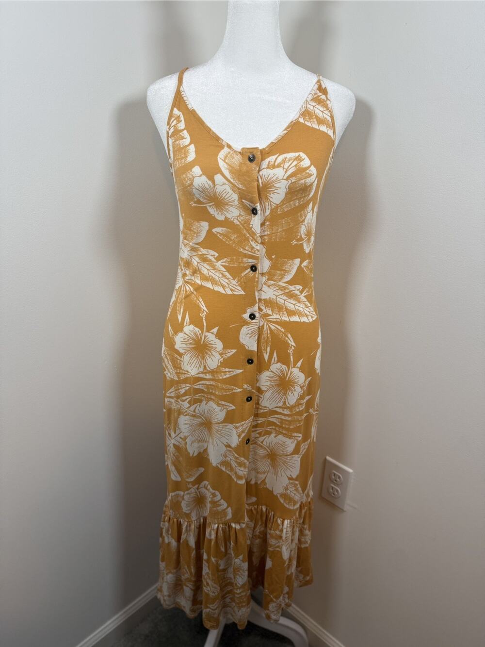 Roxy NWT Midi Dress Women’s Small Yellow Floral Seaside State Button Boho Party
